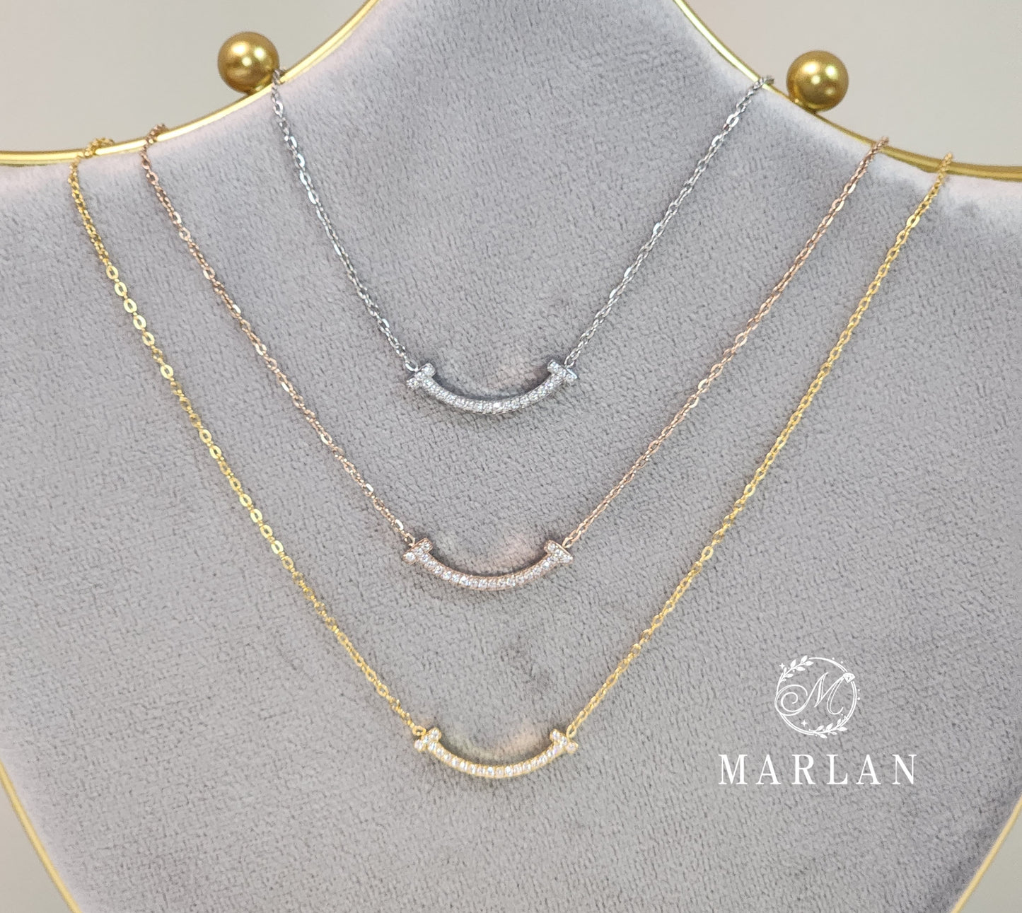 Smile Necklace