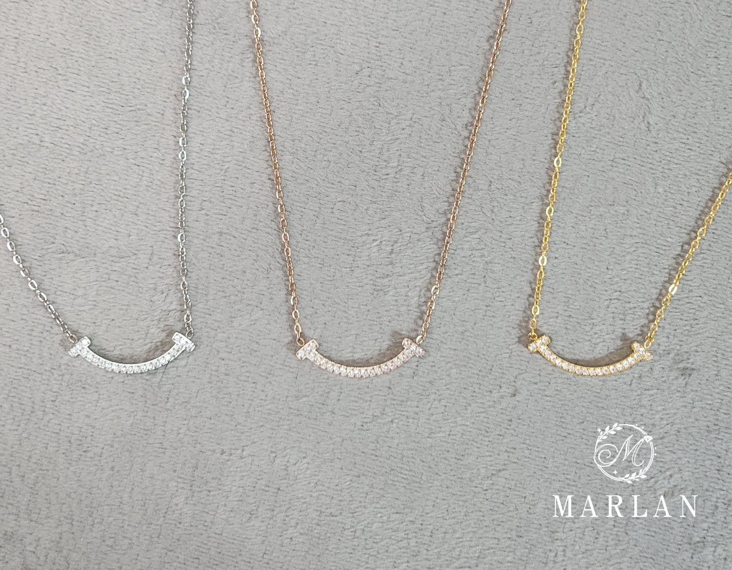 Smile Necklace