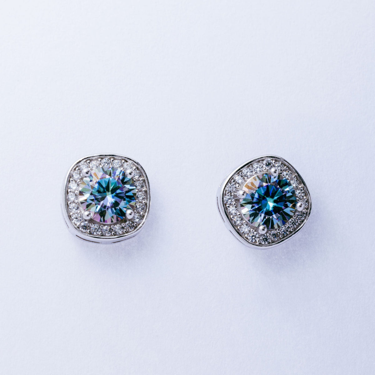 モアサナイト ブリリアント オーロラ ボレアリス ハロー セット（0.5ct）