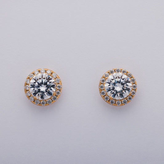 モアサナイト ブリリアント ハロー ピアス（0.8ct）