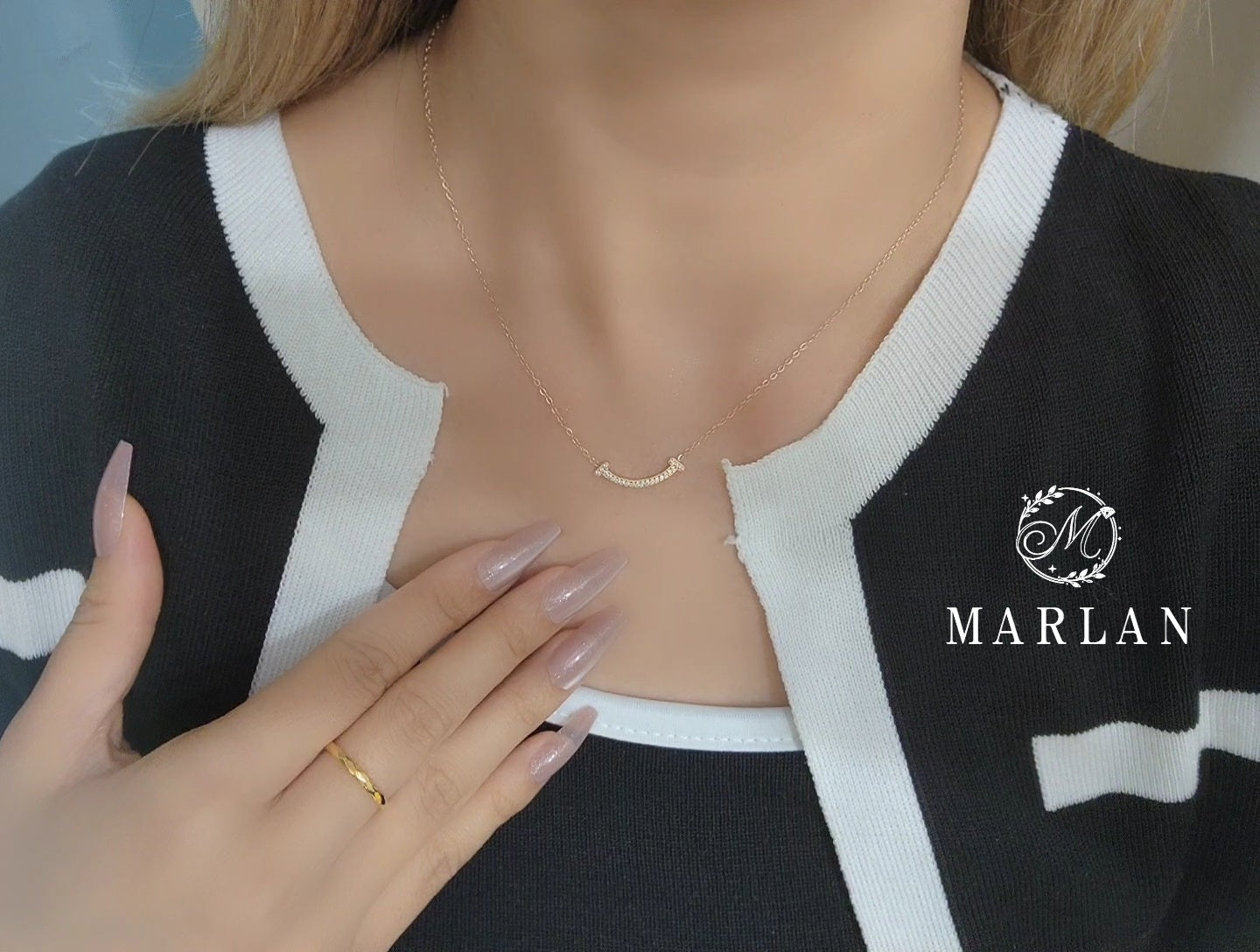 Smile Necklace